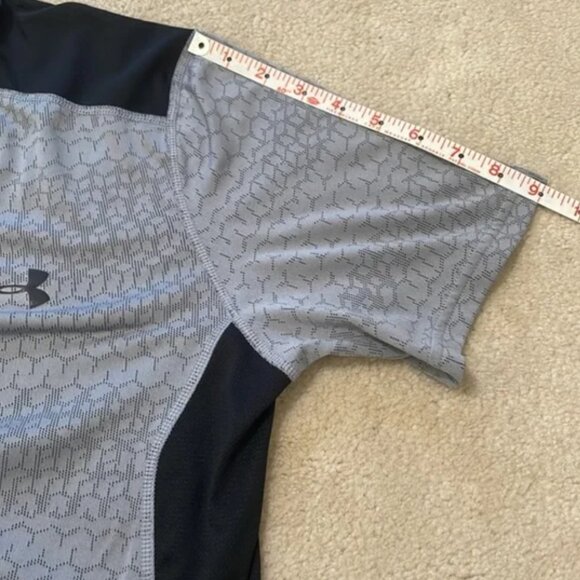Under Armour Training Raid Jacquard Heatgear Shirt Gray Black Men's Size Medium - Picture 9 of 9